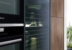 AVO-L767U_UMA-P187_Jalousieschrank_2022