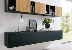 SMA-L187U_wandhaengend-2_2023